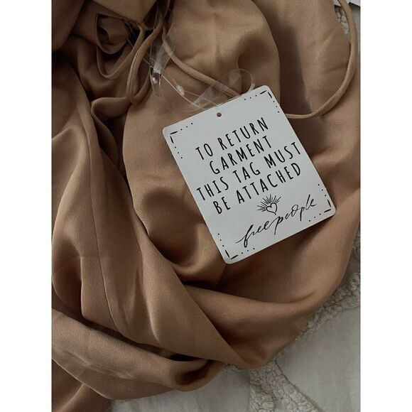 NEW FREE PEOPLE FAME & PARTNERS Sz 4 THE ROSABEL SATIN MAXI DRESS WITH SLIT GOLD - Picture 4 of 4